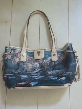 Tignanello Cream Colored Harbor Print Purse
